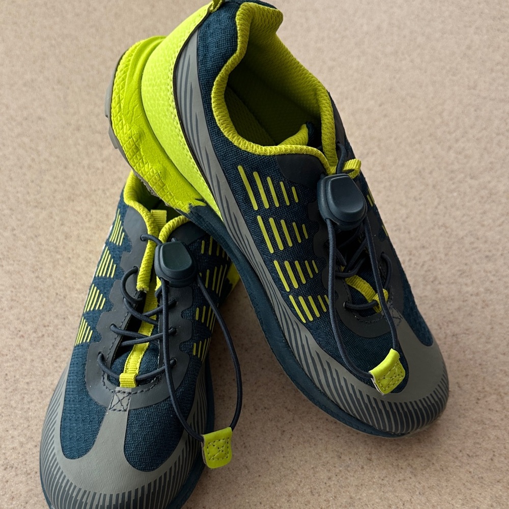 Merrell Neon Yellow and Dark Gray Athletic Shoes new!